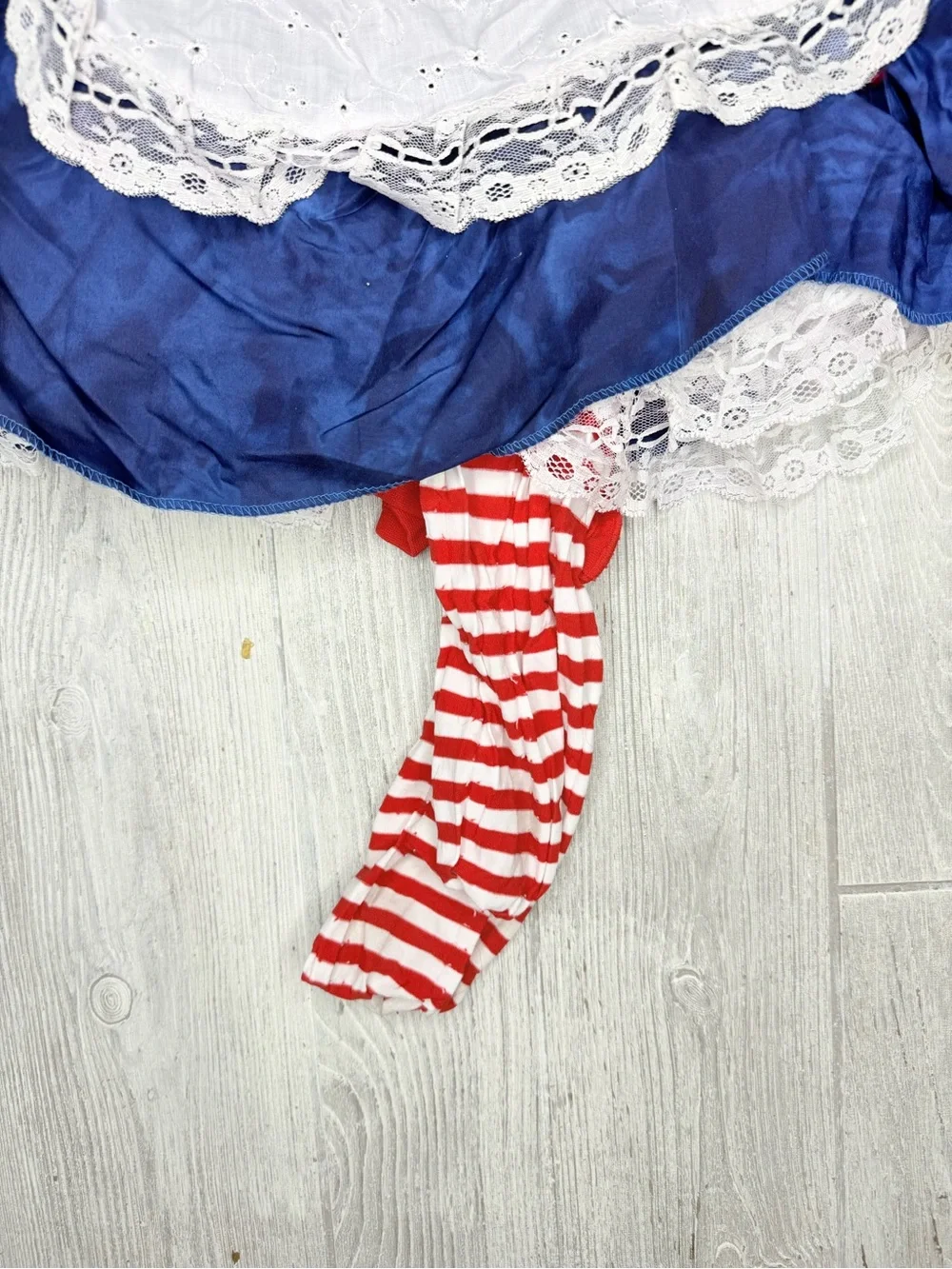 Rubies Rag Doll Girl Halloween Costume for Kids legging , dress and yarn wig sm